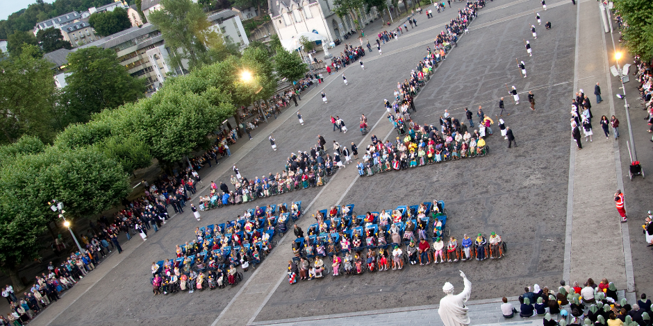 Pilgrima gather at the church